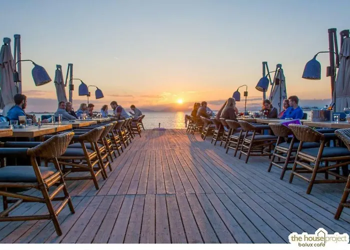 Athens-Glyfada Apartment
